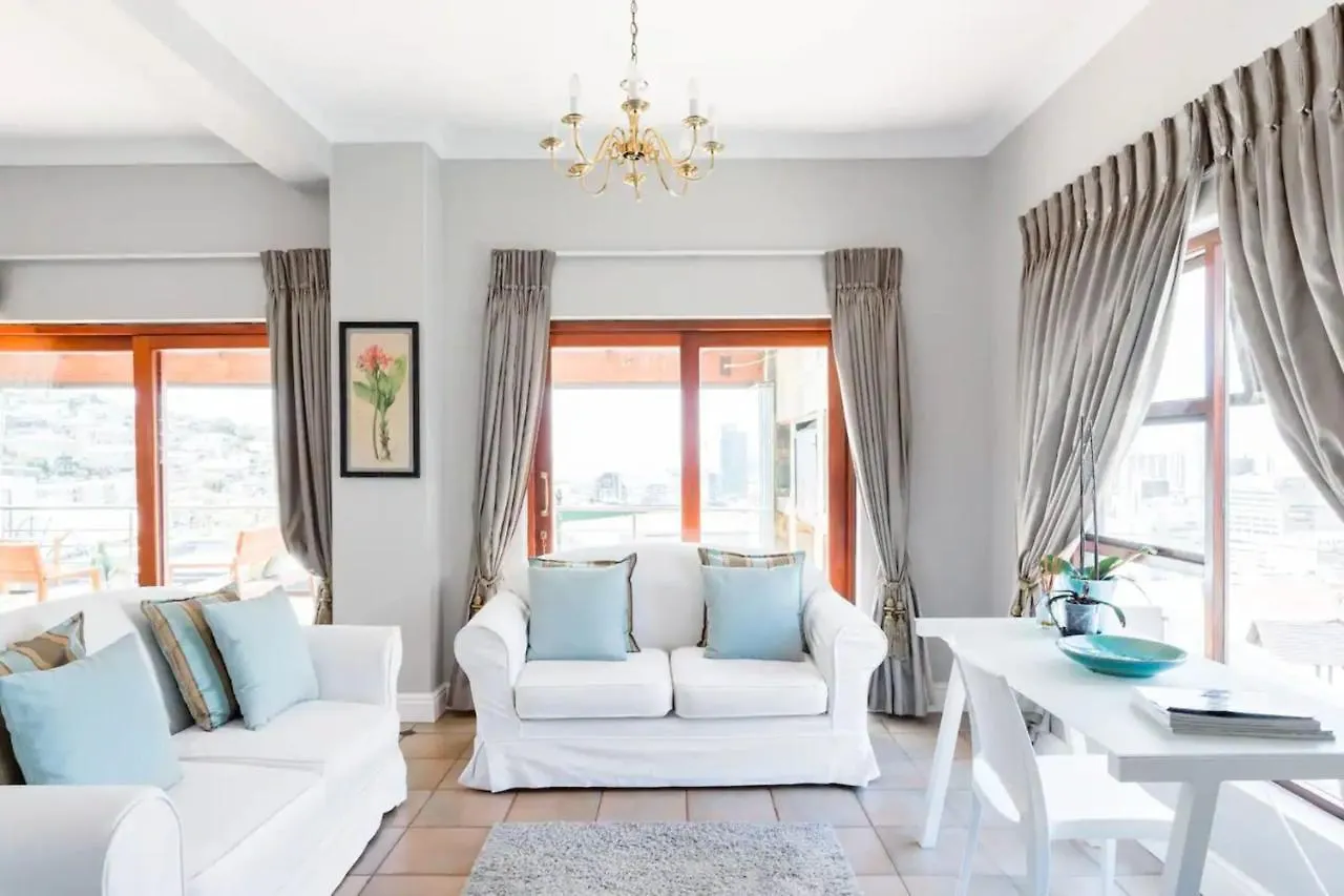 3 Bedroom Hilltop Home With Spectacular Views Cape Town